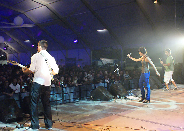 Más de 2.000 lumbrerenses apoyaron a los artistas locales en el Festival ‘Somos de Aquí’ - 4, Foto 4