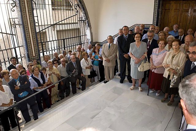 Sor Francisca Armendáriz preside la antigua entrada de la Misericordia - 2, Foto 2