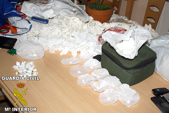 La Guardia Civil detiene a dos personas en Cieza por un presunto delito contra la salud pública - 3, Foto 3