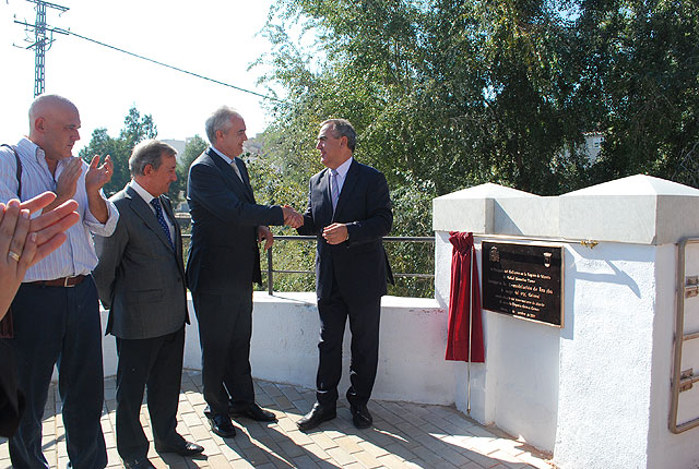 González Tovar y Antonio Eugenio Gómez inauguran la remodelación del Puente Metálico - 2, Foto 2