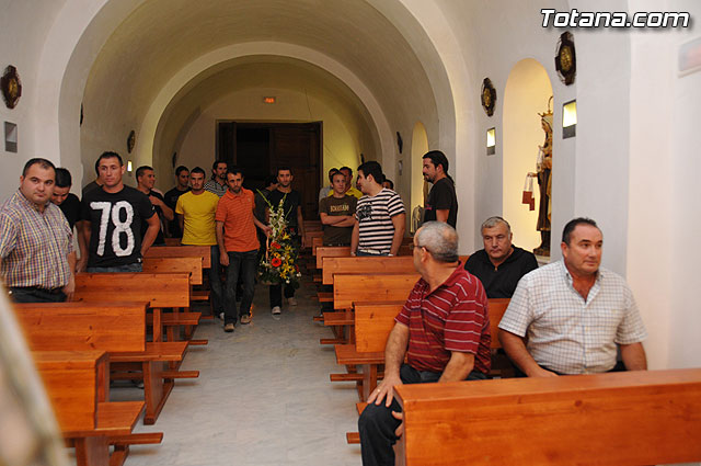 La plantilla de la U.D. Paretn realiza la tradicional ofrenda floral a Nuestra Señora del Rosario - 20