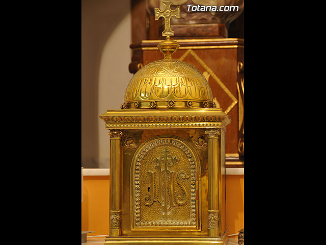 La plantilla de la U.D. Paretn realiza la tradicional ofrenda floral a Nuestra Señora del Rosario - 14