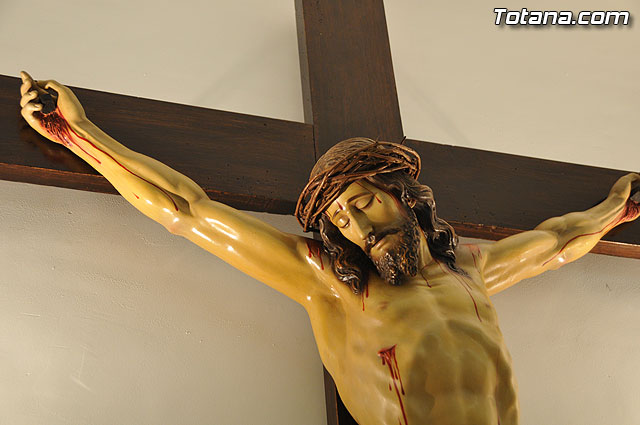 La plantilla de la U.D. Paretn realiza la tradicional ofrenda floral a Nuestra Señora del Rosario - 16