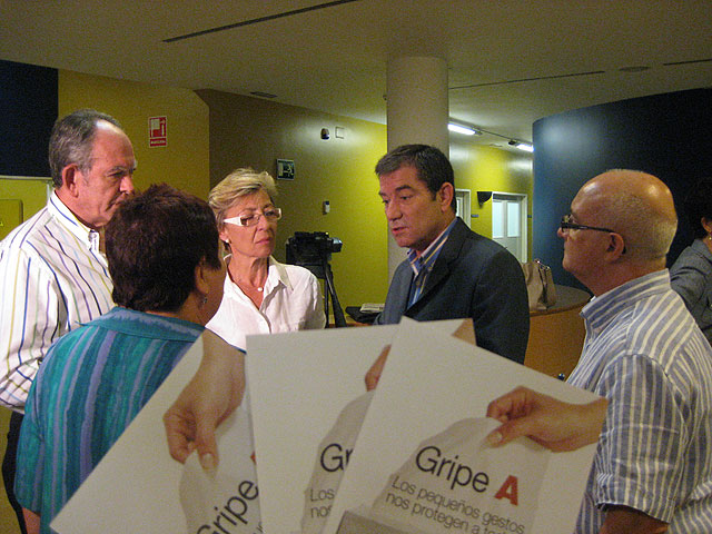 Comienzan las charlas para mayores sobre la Gripe A - 1, Foto 1