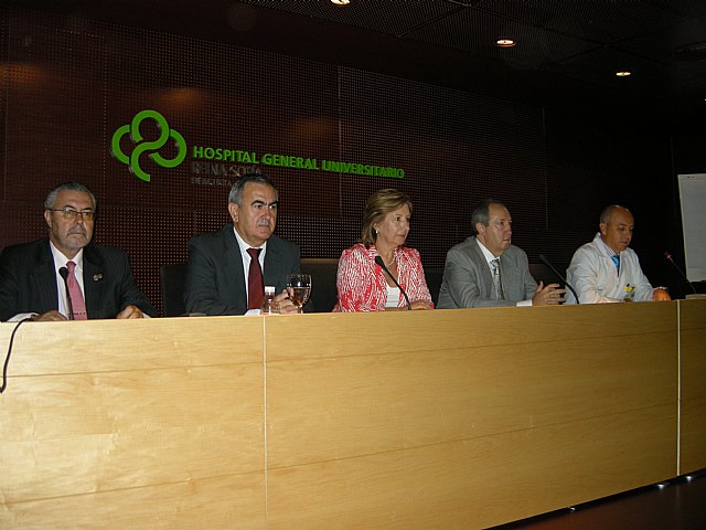El delegado del Gobierno participa en la inauguración de las VII Jornadas Técnicas sobre Seguridad en los Hospitales - 1, Foto 1