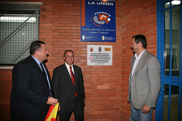 Inauguradas las mejoras en el Pabellón Municipal de La Unión - 1, Foto 1