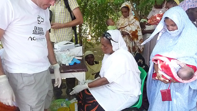 En Ruta Solidaria 2009. 04 octubre. Descarga en Nouakchott - 20