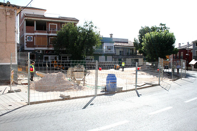 La plaza de la Constitución de Archivel se renueva gracias a una inversión de 185.000 euros - 1, Foto 1