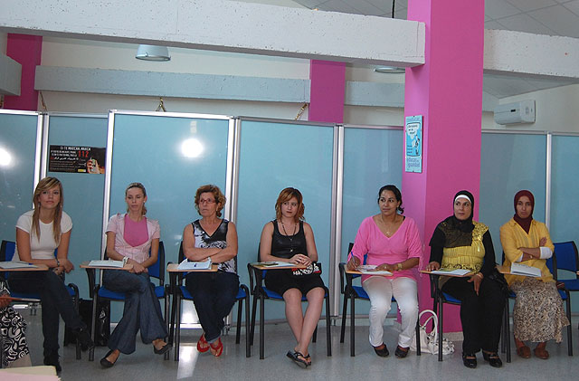 Las Torres de Cotillas ofrece un espacio de encuentro femenino - 1, Foto 1