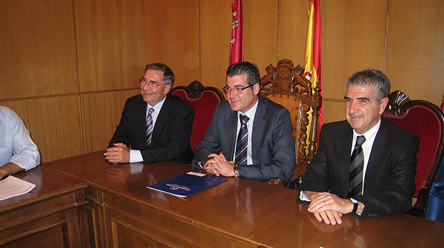 Visita del Defensor del Pueblo a Torre-Pacheco - 1, Foto 1