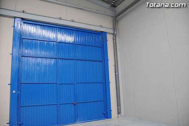 Proinvitosa oferta cuatro naves modulares en el polgono industrial “El Saladar” - 4