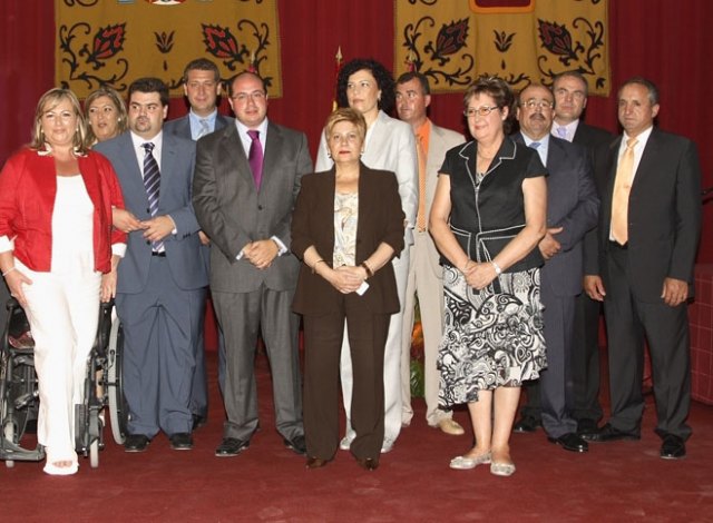  Equipo de Gobierno del Ayuntamiento de Puerto Lumbreras durante la toma de posesión al inicio de la legislatura, Foto 1