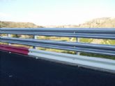 El Gobierno regional instala barreras de proteccin para motoristas en el 90 por ciento de las carreteras