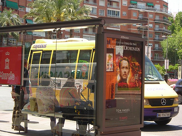 La flota regional de autobuses evita más de 26 millones de desplazamientos en vehículo al año - 1, Foto 1