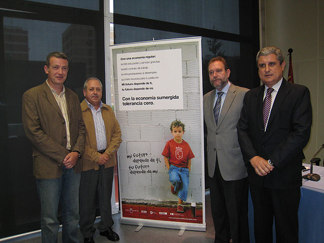 Empleo desarrolla una campaña para informar sobre los perjuicios sociales de la economía sumergida - 2, Foto 2