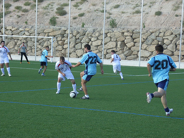 El equipo Antonio Fuentes Méndez se coloca como nuevo líder de la Liga de Fútbol Aficionado Juega Limpio - 3, Foto 3