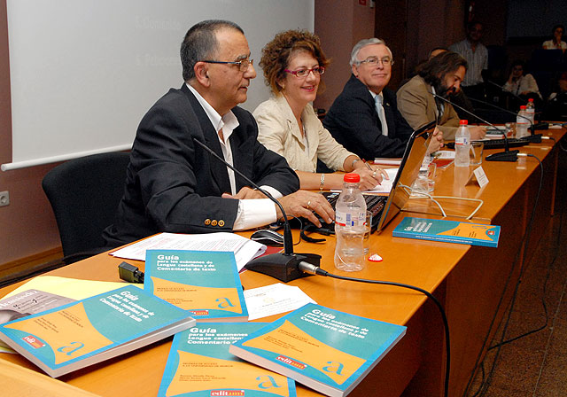 Ramón Almela, María Ángeles Esteban, José Antonio Cobacho y Francisco Guillermo Díaz, Foto 3