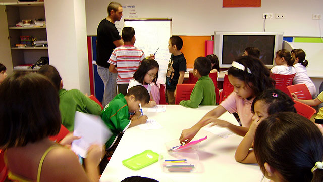 Exitoso comienzo de la eduteca de inglés, Foto 3