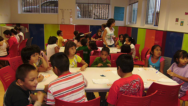 Exitoso comienzo de la eduteca de inglés, Foto 4