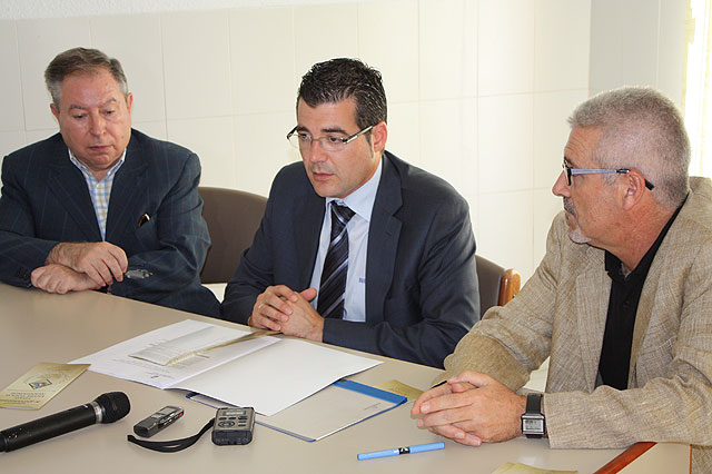 El Ayuntamiento de Torre-Pacheco firma un convenio con la Asociación ADA+-HI - 2, Foto 2