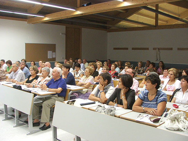 Comienza el curso en la Universidad de Mayores - 2, Foto 2