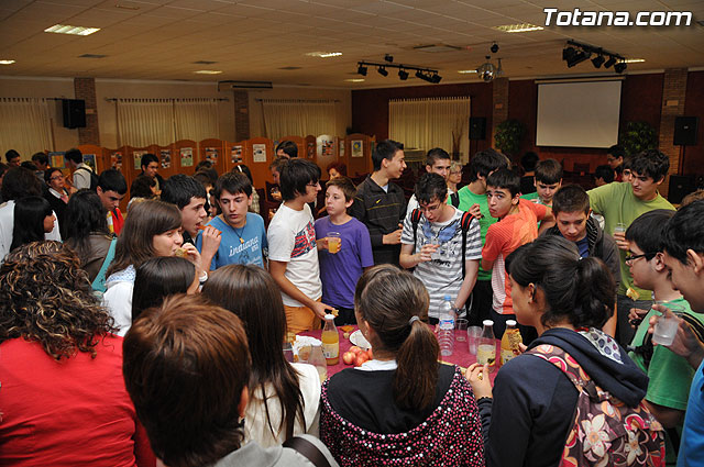 Ms de cien alumnos de varios centros educativos participan en la charla-degustacin de productos ecolgicos - 27