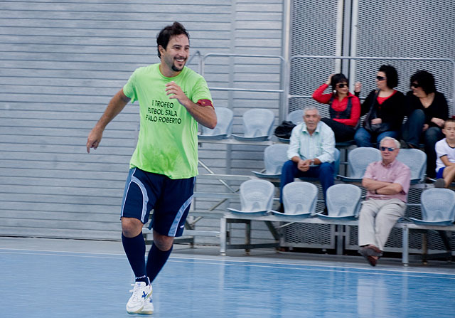 Paulo Roberto homenajeado por los vecinos de Santa Mar�a de Gracia - 5