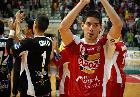 ElPozo Murcia afianza su liderato ante el Reale Cartagena - 9