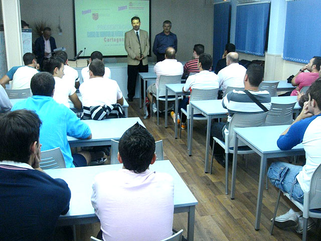 Más de 40 inscritos en el curso de monitor de futbol y futbol sala - 1, Foto 1