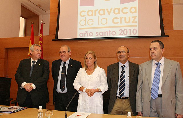 Caravaca firma acuerdos de colaboración para promocionar el Año Santo 2010 con otras ciudades con Lignum Crucis - 1, Foto 1