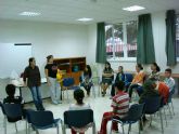 Un total de 14 jóvenes participan en un taller de orientación educativa y laboral