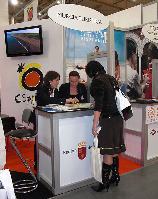 La Comunidad lleva a Polonia el turismo de la Región - 1, Foto 1