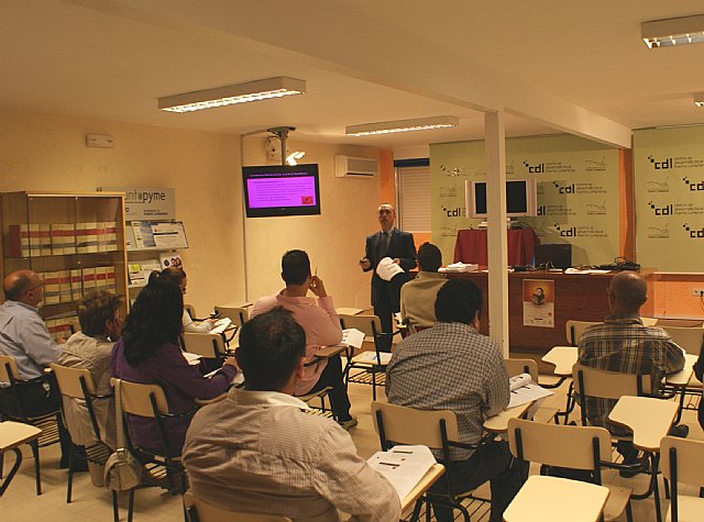 Puerto Lumbreras pone en marcha la Campaña de Comercio Electrónico para favorecer la inclusión de nuevas tecnologías en las empresas - 1, Foto 1