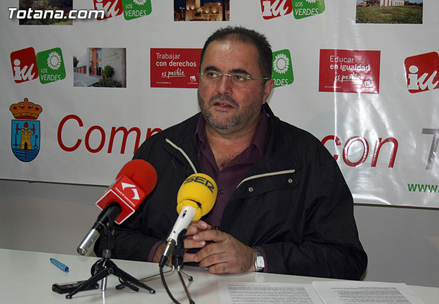 IU achaca la querella del Alcalde a Juan José Cánovas como la enésima huida hacia delante de un político acorralado, fracasado y cuestionado por sus propios concejales - 1, Foto 1