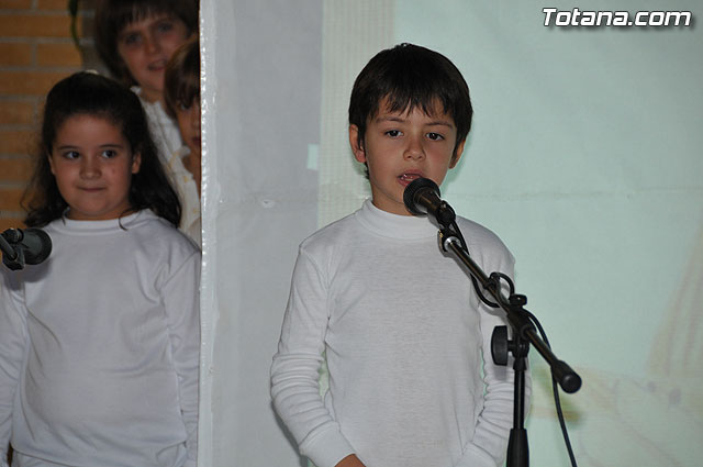 El colegio “Tierno Galvn” inaugura la nueva biblioteca del centro recordando el Quijote de La Mancha - 13