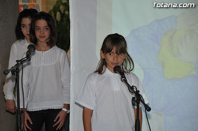 El colegio “Tierno Galvn” inaugura la nueva biblioteca del centro recordando el Quijote de La Mancha - 25