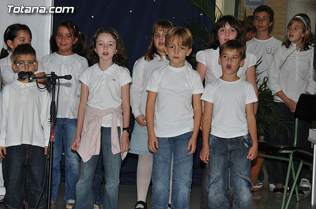 El colegio “Tierno Galvn” inaugura la nueva biblioteca del centro recordando el Quijote de La Mancha - 38
