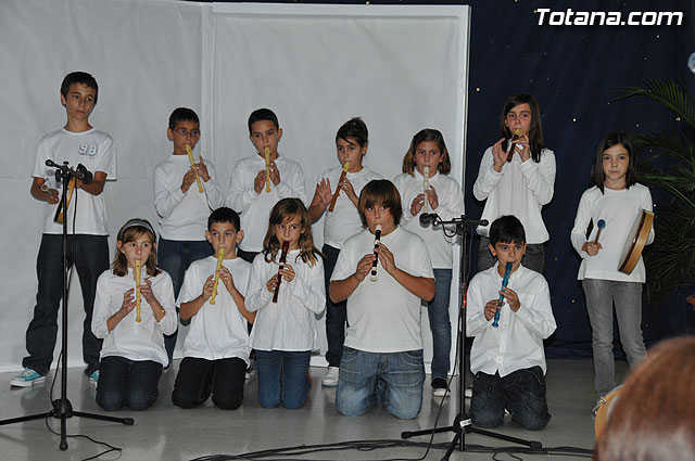 El colegio “Tierno Galvn” inaugura la nueva biblioteca del centro recordando el Quijote de La Mancha - 49