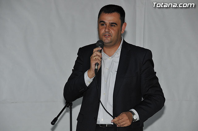 El colegio “Tierno Galvn” inaugura la nueva biblioteca del centro recordando el Quijote de La Mancha - 45