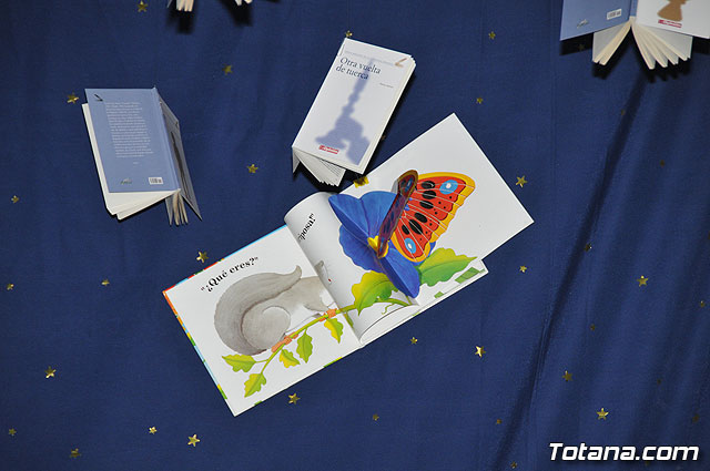 El colegio “Tierno Galvn” inaugura la nueva biblioteca del centro recordando el Quijote de La Mancha - 48