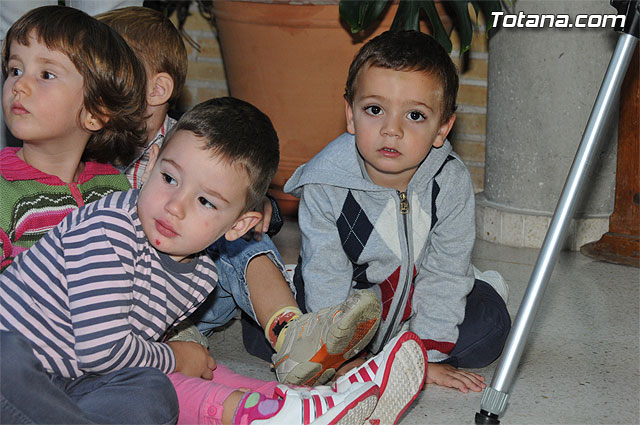 El colegio “Tierno Galvn” inaugura la nueva biblioteca del centro recordando el Quijote de La Mancha - 54