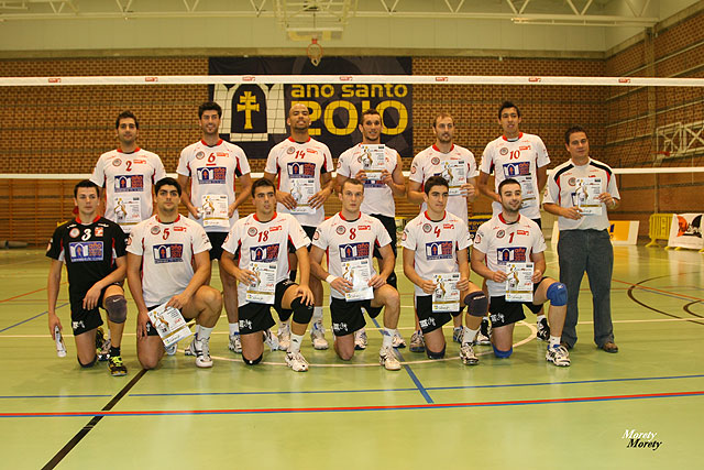 El CV Cajasol Puerto Real consolida al CV Caravaca 2010 - 1