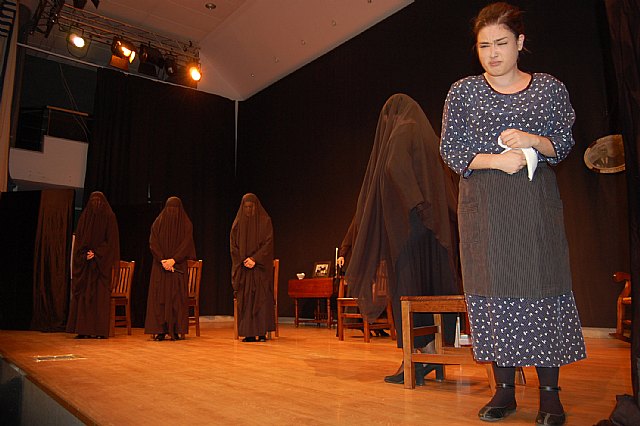 “La casa de Bernarda Alba” , en las tablas de la mano del “Tejuba” torreño - 2, Foto 2