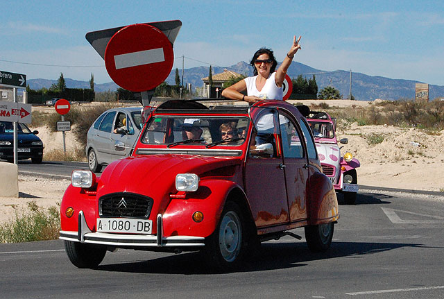 Una “manada” de “dos caballos” se paseó por Las Torres de Cotillas - 2, Foto 2