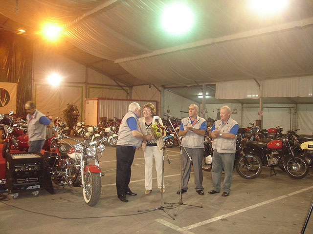 La II Exposición y mercadillo de motos antiguas ha atraído a cientos de personas  durante el fin de semana - 2, Foto 2