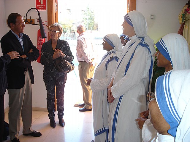El Alcalde visita el hogar en Murcia de las Misioneras de la Caridad, de la Madre Teresa de Calculta - 1, Foto 1