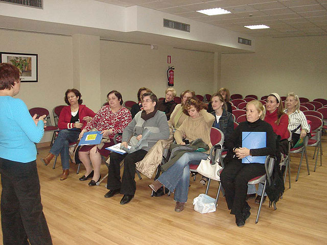 Continúan las actividades que desde el Ayuntamiento se desarrollan para la mujer - 1, Foto 1
