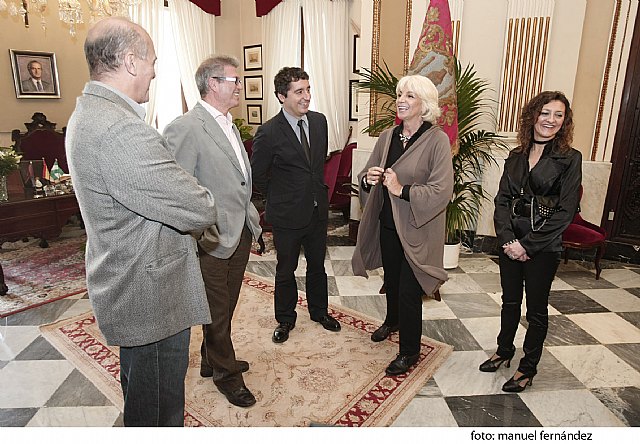 Cultura firma un convenio con el Festival Iberoamericano de Cádiz y MurciaaEscena para realizar actividades culturales - 3, Foto 3