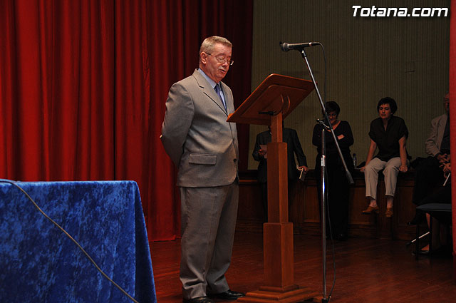Recital potico en homenaje al doctor Antonio Martnez Hernndez a cargo de la asociacin “Caja de Semillas” - 3