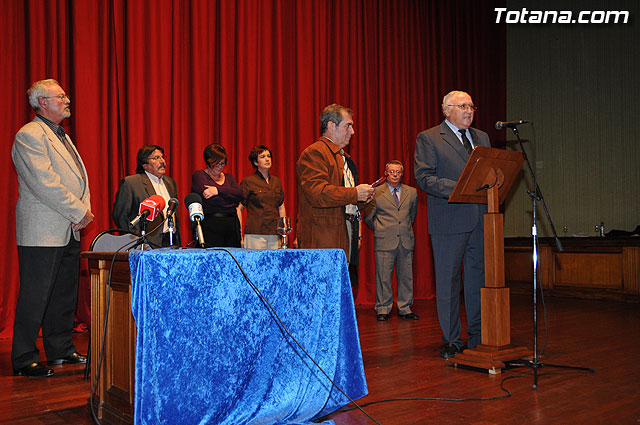 Recital potico en homenaje al doctor Antonio Martnez Hernndez a cargo de la asociacin “Caja de Semillas” - 34